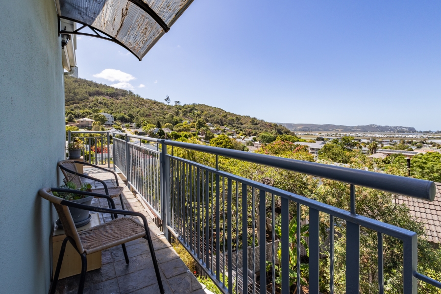 3 Bedroom Property for Sale in Knysna Central Western Cape